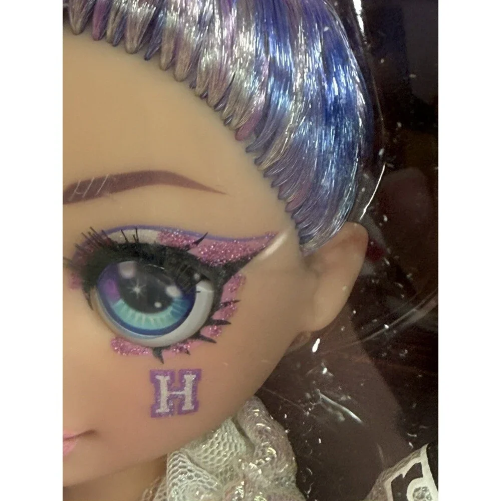 Rainbow High Violet Willow Glam Cheerleader Purple Fashion Doll 10” Brand New